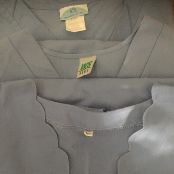 Tops - ⛄️Ceil blue scrub tops Bundle xl